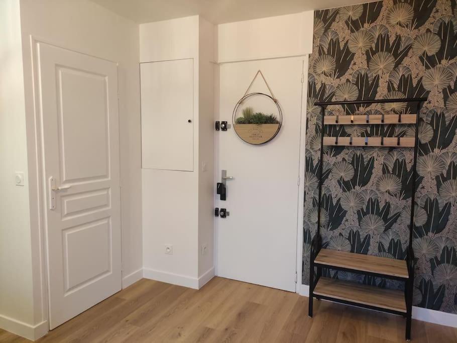 Appartement Idealement Situe Proche Disneyland Et Paris Lagny Buitenkant foto